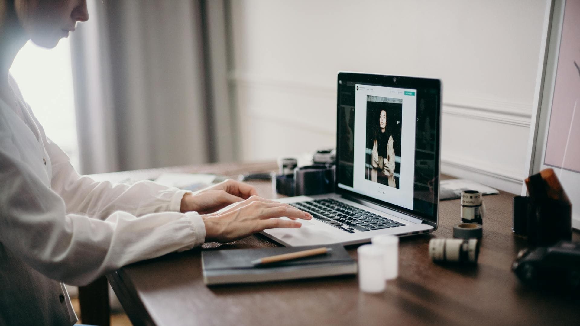 What are the best photo sharing sites for photographers?